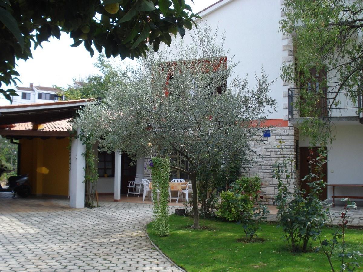 Sandra House With Apartment Umag Dış mekan fotoğraf